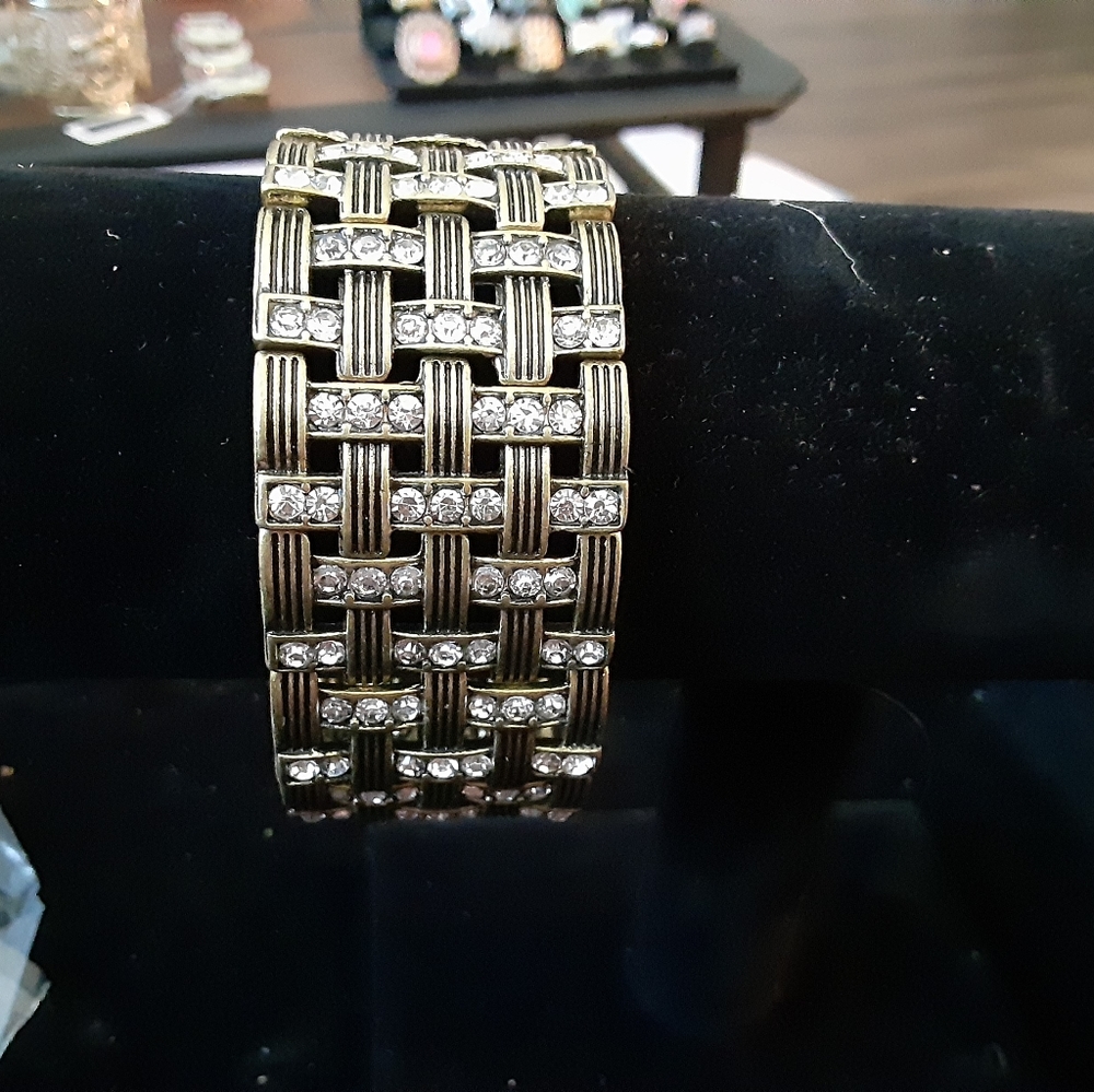 Bracelet - Picture 7 of 9
